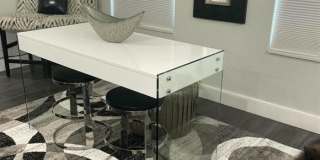 615 SW 9th Street Gallery 21