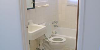 2832 Humboldt Ave S. Gallery 12
