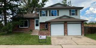 Family Style Home In The Coveted Marsten Neighborhood! Gallery 1