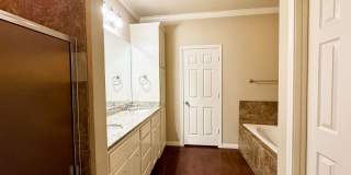 Salem Way Luxury Townhomes Salem Way Luxury Townhomes Gallery 10