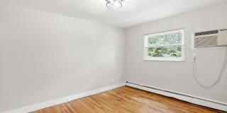 1722 W North BendB8 Gallery 13