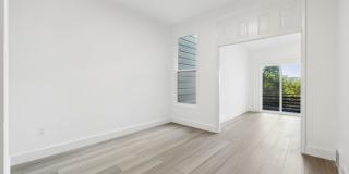 1816 Union Street Gallery 2