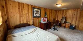 AVAILABLE JULY - 3 BEDROOM/1.5 BATHROOM HOME Gallery 24