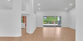 3420 Washington Lane Gallery 3