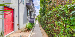 Stylish Mid‑Century Building in West Adams Park Tract Gallery 7