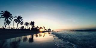 Riverwalk Grand Gallery 32