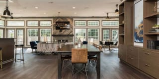 Fairlane Woods Apartments Gallery 7