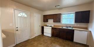 2205 Dogwood Place Gallery 2