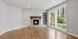 4bd/4.5ba Sammamish Home Gallery 14