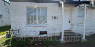 2430 E Pine St Gallery 1