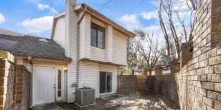1320 Julia Street NW Gallery 1