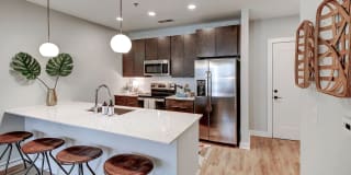 Foster on the Park Apartments Gallery 6