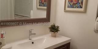 3150 N Palm Aire Dr Gallery 22