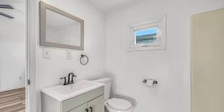 1030 Meadow Ave Gallery 8