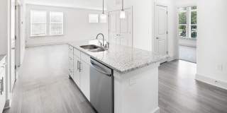 The Vandy Apartments Gallery 12