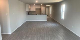 *COMING SOON* Comfortable Living with Open Kitchen & Fenced Yard! Gallery 7