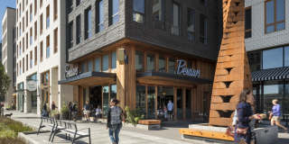 LL Hawkins Gallery 18