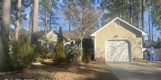 429 Oakgrove Drive Gallery 1