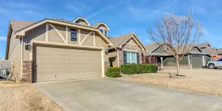 3 Bed | 2 Bath in Owasso! Gallery 1