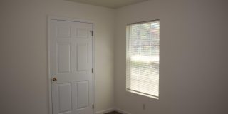 311 DECATUR Avenue Gallery 22