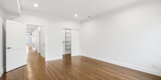6914 N Sheridan Road Gallery 19