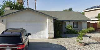 Beautiful 4 bed, 2 Bath home for Rent. Paid Water and Landscaping! Gallery 4