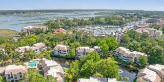 "Charming 2-Bed, 2-Bath Condo at 3 Shelter Cove Lane, Hilton Head Island - 1,140 Sq Ft of Coastal Comfort!" Gallery 36