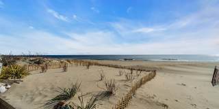 55 Beach Front Gallery 44