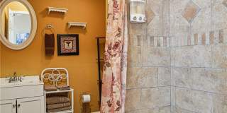 1510 Saint Anthony Street Gallery 20