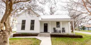 991 Mill Street Gallery 13