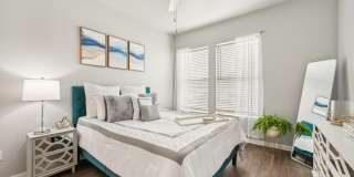 Carrier Parkway Gallery 10