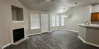 Del Valle -   SFH    ( 2 wks free rent w/ lease thru 5/31/27  w/ qualified app ) Gallery 5