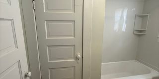 Charming 2 bedroom 1 bath home on large corner lot in desirable part of Springfield Gallery 14