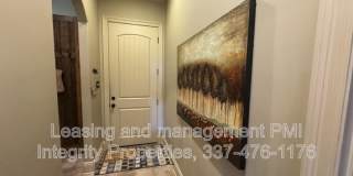 330 Dunvegan Ct Gallery 24