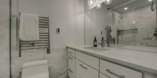 440 N Mcclurg Court Gallery 25