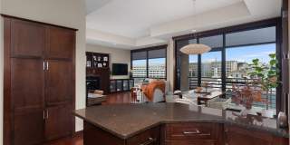 Top Floor Condo for rent! Gallery 1