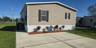 7055 Greenbrier Village Drive Gallery 1