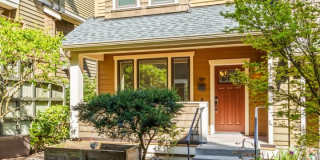 3Bd/3Ba Seattle Townhouse Gallery 5