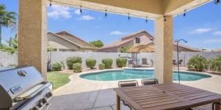 660 N STACIE Court Gallery 31