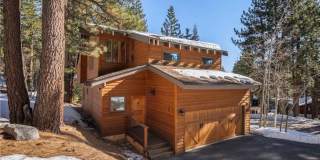 Mountain Modern Retreat- Seasonal Availability Mountain Modern Retreat- Seasonal Availability Gallery 4