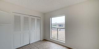 7530 West Heatherbrae Drive Gallery 15