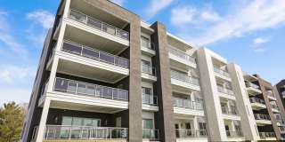Luxury 1st Floor Condo Overlooking Little Turtle Country Club Golf Course Gallery 27