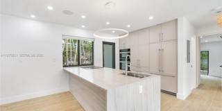 555 NE 52nd Ter Gallery 2