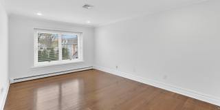 65 E River Road Gallery 17