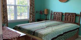 Room in 7 Bedroom Home at Arbor Vista Dr Gallery 14