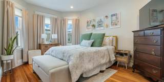 24 Buttonwood Street Gallery 10