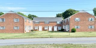 Adorable 2 Bedroom Convenient to I-29, Shopping & More! Adorable 2 Bedroom Convenient to I-29, Shopping & More! Gallery 1