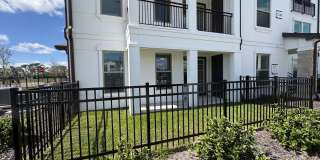 Southerly at Heron Creek Gallery 31