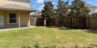 Bright & Spacious 3BR/2.5BA with Loft and Two-Car Garage in Sendero Springs Gallery 41