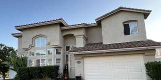 Beautiful 5 Bedroom/3 Bath 2 Story Home in Versailles Gated Community Gallery 3